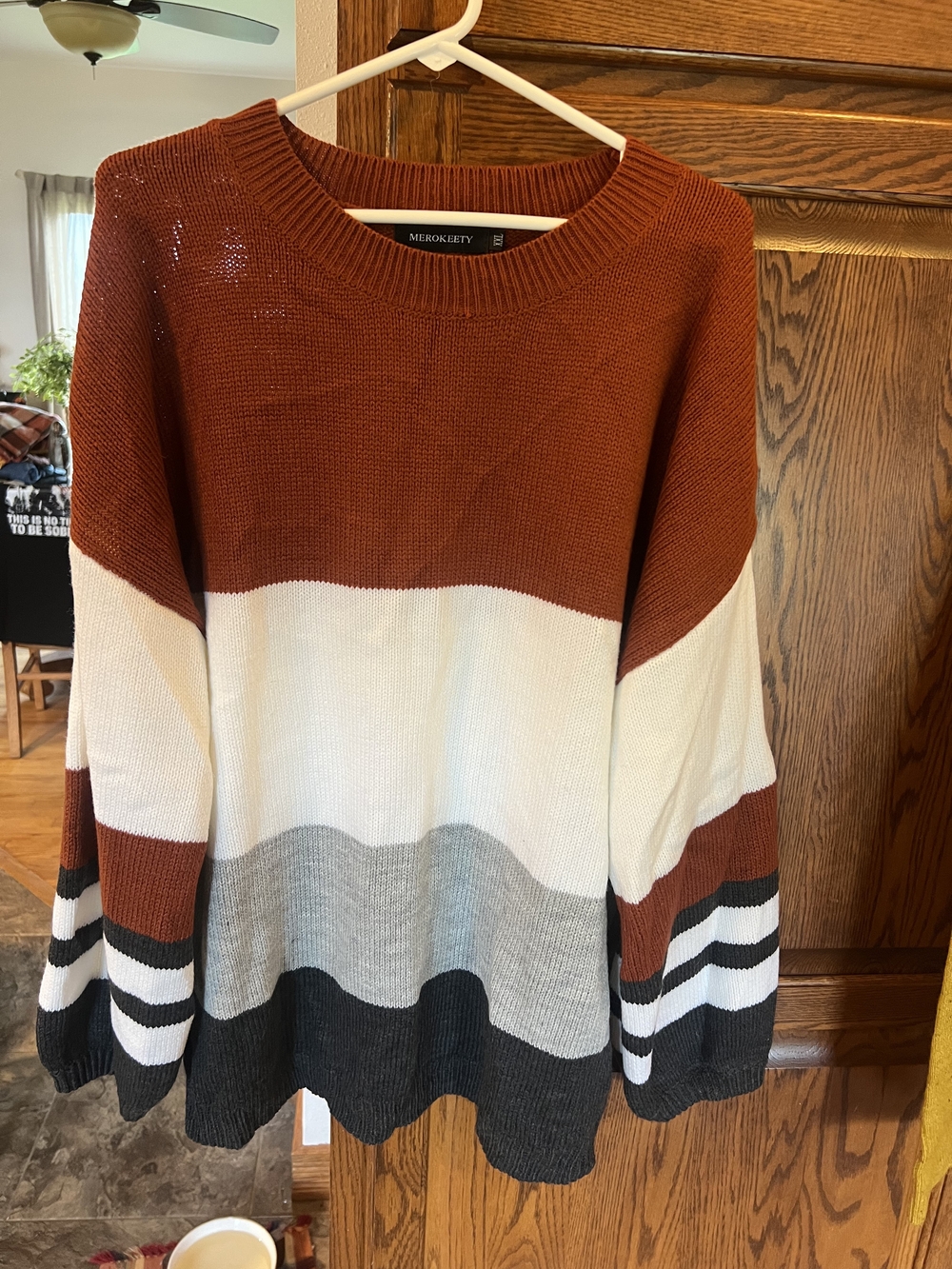 Merokeety Rust & White Colorblock Crewneck Sweater